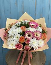 Букет цветов из:  Розы, Герберы и Хризантемы в Чигири