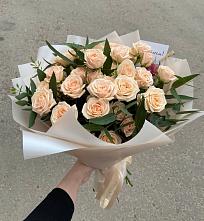 Букет Кремовые розы Латте в Чигири