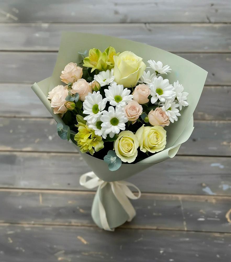 Букет цветов из: Альстромерии, Розы и Хризантемы в Чигири
