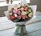 Букет цветов из: Розы, Лизиантусы и Гвоздики в Чигири