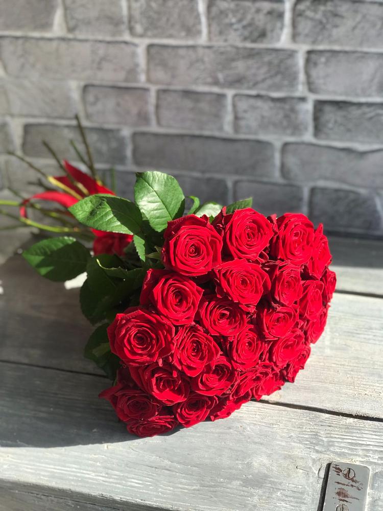 Букет Красные розы Фридом в Чигири
