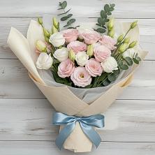 Букет цветов из:  Лизиантусы в Чигири