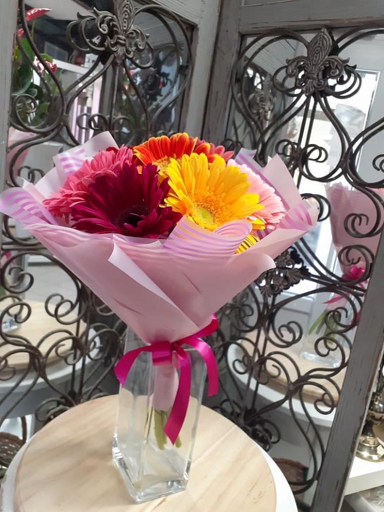 Букет цветов из: Герберы в Чигири