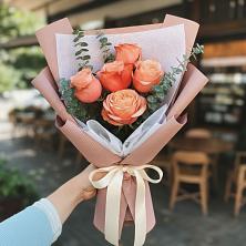 Букет цветов из:  Розы в Чигири