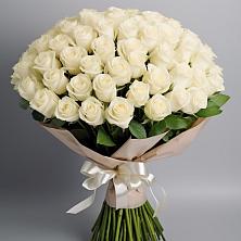 Букет 101 беля роза Белоснежка в Чигири