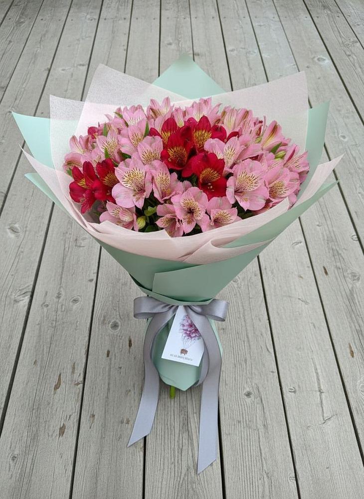 Букет цветов из: Альстромерии в Чигири