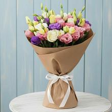 Букет цветов из:  Лизиантусы #REPLACE_PRED# Чигири