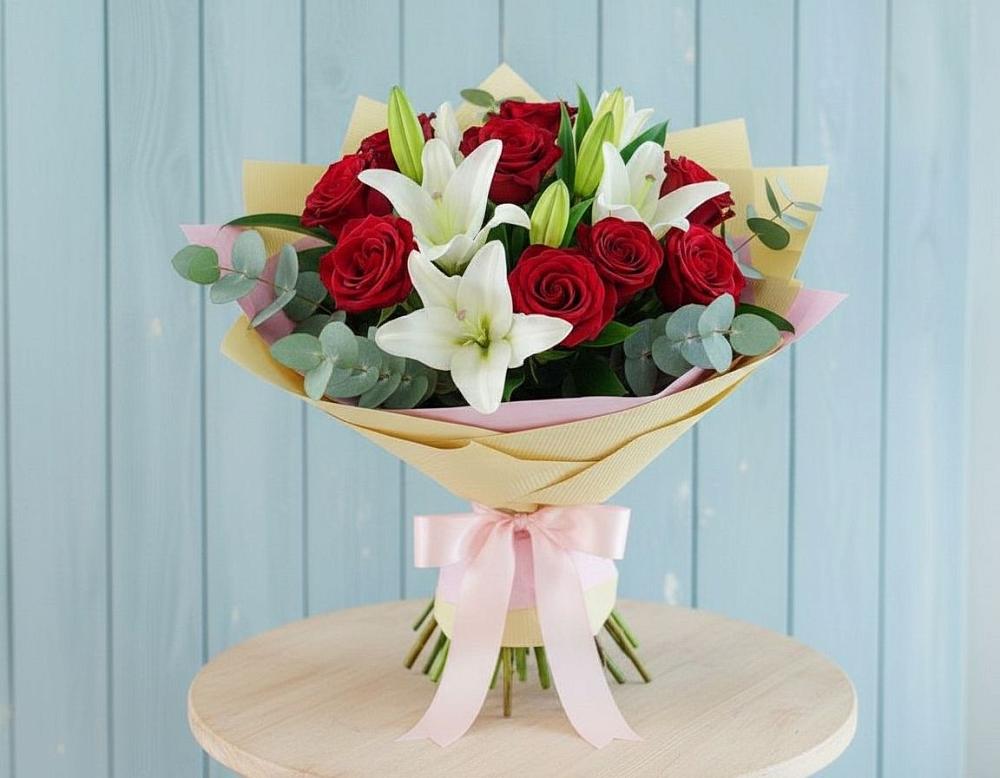 Букет цветов из: Лилии и Розы в Чигири