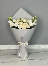 Букет цветов из:  Розы и Лизиантусы в Чигири